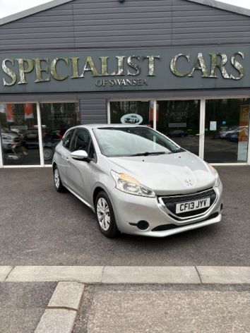 Used PEUGEOT 208 in Swansea, Wales for sale